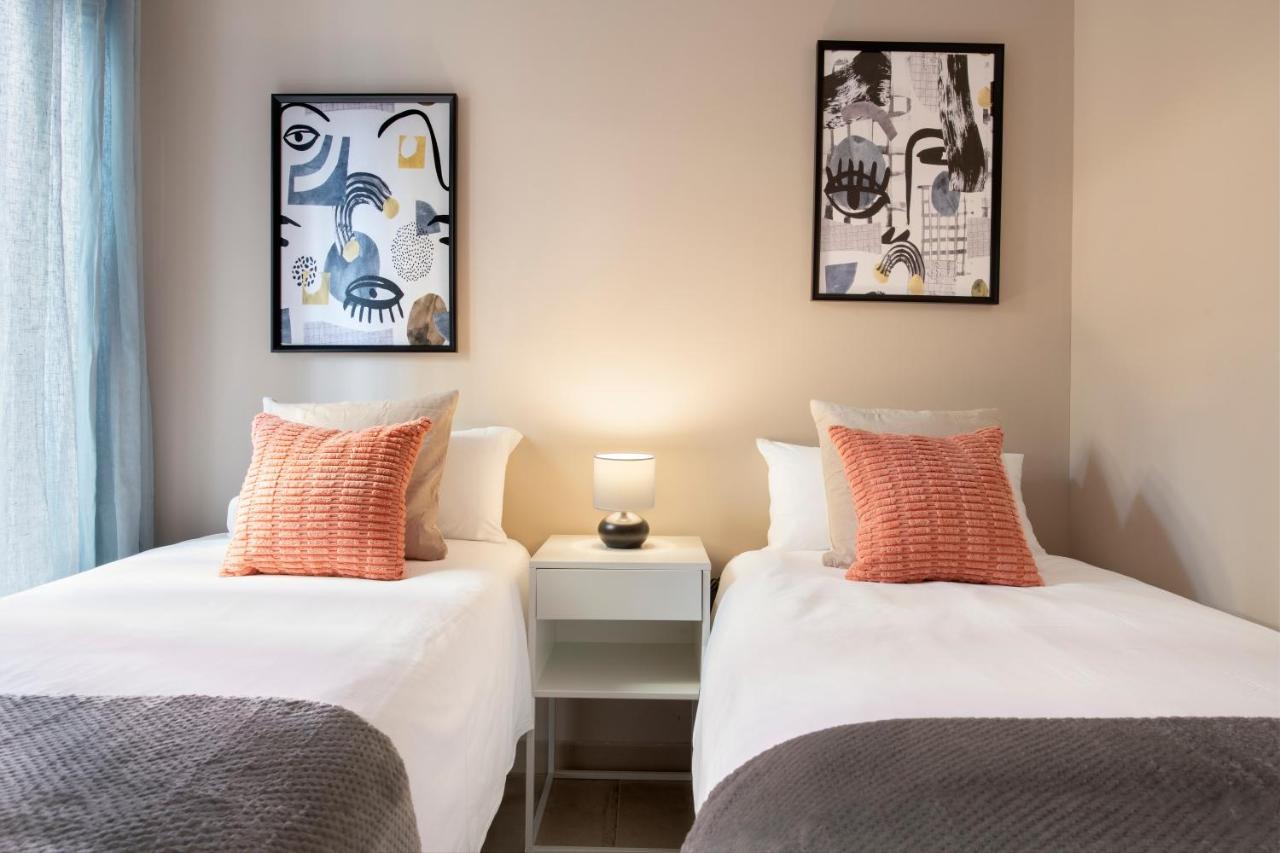 Rivero Suite Apartments Sevilla Bagian luar foto