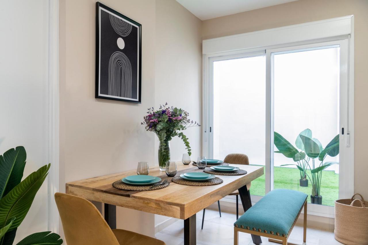 Rivero Suite Apartments Sevilla Bagian luar foto