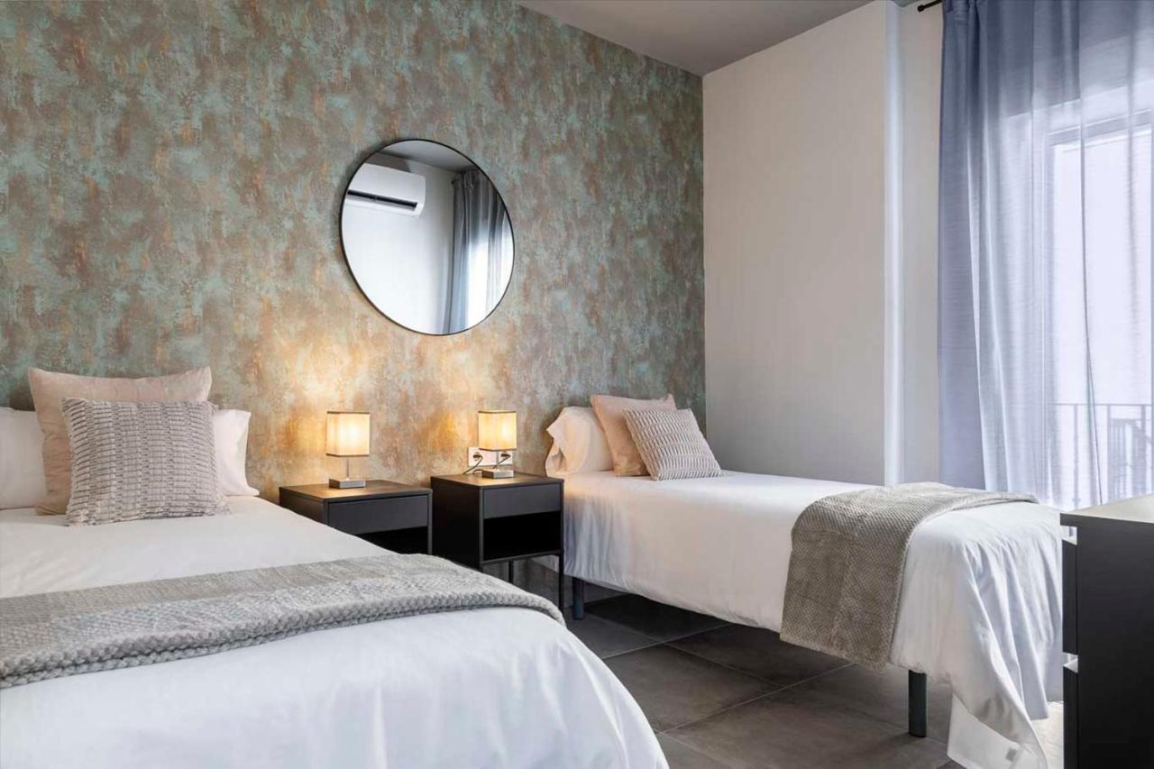 Rivero Suite Apartments Sevilla Bagian luar foto